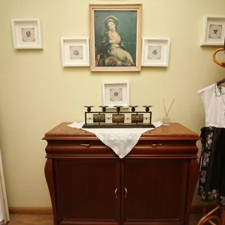 By Zeyno Butik 2* Alacati